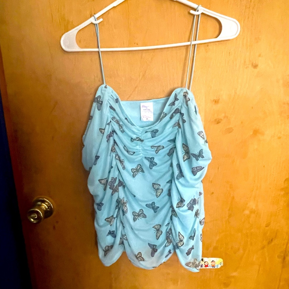 Cute top!!